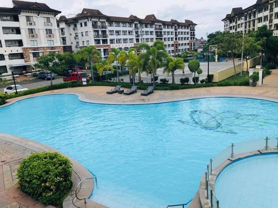 Ri'S One Oasis W Free Pool Back Of Sm City Mall Davao City Dış mekan fotoğraf